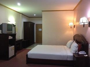 Winstar Hotel Hat Yai Esterno foto